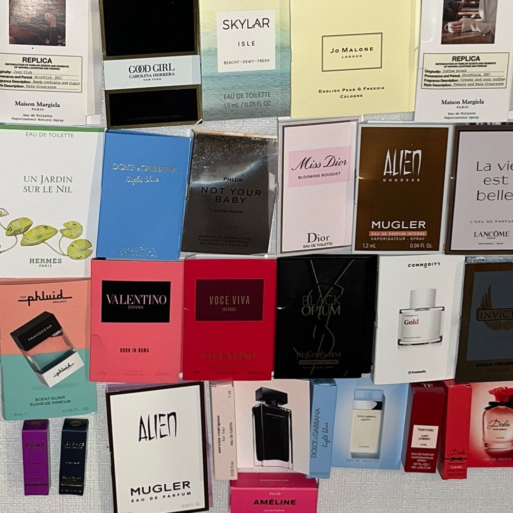 10 high-end perfume testers nice variety no duplicates